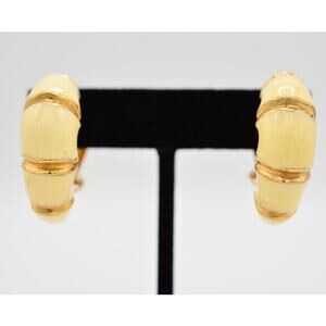David Hill Vintage Clip On Earrings Hoops Chunky Off White Enamel Gold Signed 9G